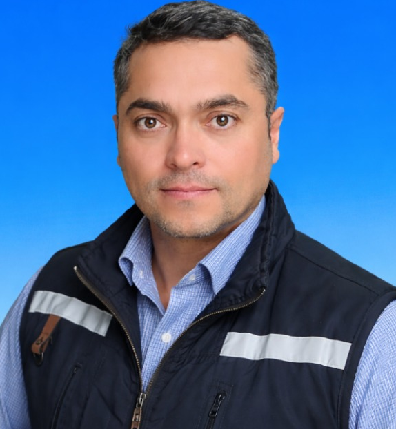 Héctor Oyarzún Muñoz, Ingeniero en Prevención de Riesgos y Coach Organizacional